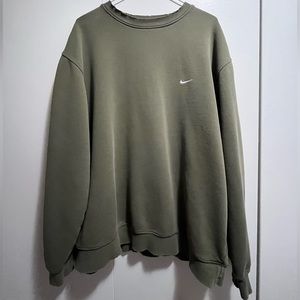 Vintage Distressed Nike SweatShirt